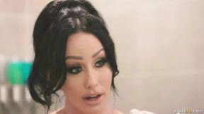 Horny Wife Wants To Nail Jennifer White Brazzers