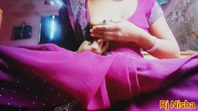 Biggest pusssy in indian women masterbate by fingering part 1