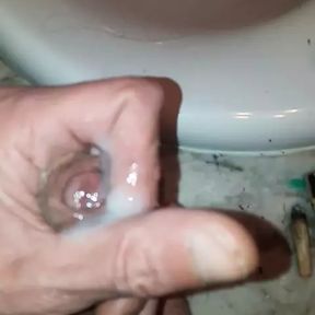 Handjob in the sink