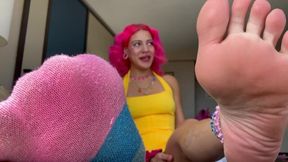 POV Pretty Toes And Rainbow Socks
