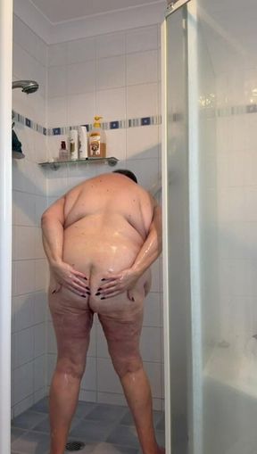 Watch Me Clean My Gapping Cunt Hole