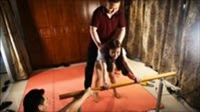 LUNA138_2 100kg man in turn ride on 1 50kg girl