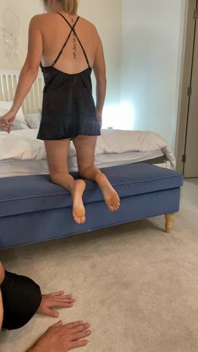 Sole licking