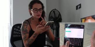 Nerdy girl moans in pleasure as i eat her delicious pussyfdq7qfne