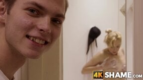 Natural tits GILF gets kinky pussy play after an intense BJ