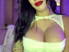 Leann amateur beautiful brunette with big boobs
