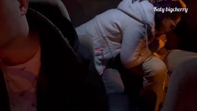 Amateur Couple Gets Busy In The Back Of New York Taxi