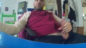 Big-Cock Bear Masturbating on Webcam