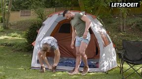Cheating Skinny Wife Gets Her Asshole Rammed Outdoors - HORNY HOSTEL