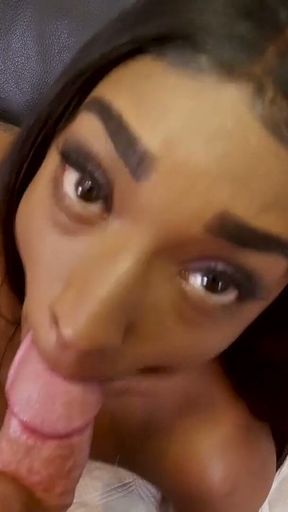Ebony Stunnter Sizi Sev Loves Some White Dick!