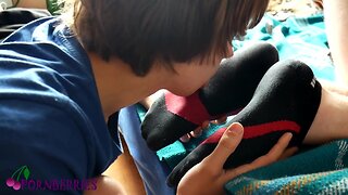 A foot worship session gone wrong