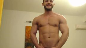 Incredible That a Hunk As Max Gives No Cum in Show >40 Min