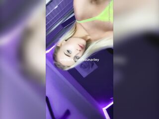 Teen Yoga Twat Flash Fail