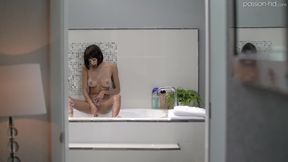 Janice Griffith - Pasionate Shower In 4K