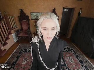 VR Conk: Sexy Mother of Dragons Rides A Massive Shlong In Cospaly Porn Parody pt.1