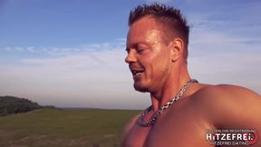 Xxl Outdoor Sex: Hot Date With Brunette Babe