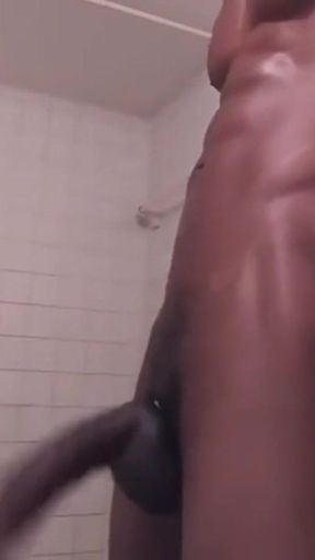 Wanking loud moaning cumming hard