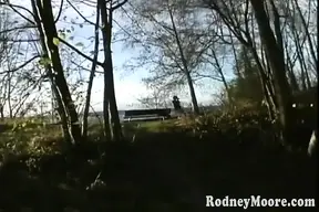 Vintage lesbiennes verkennen ondeugende genoegens