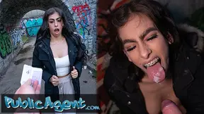Colombian babe sucks and gets fucked in public place