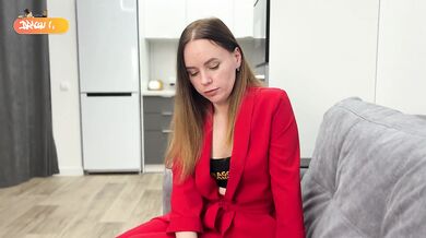 Experimental therapy – sex with a hot psychologist?