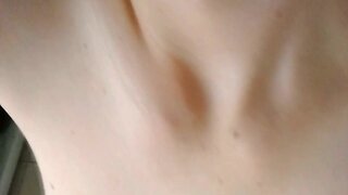 Garoto Novinho Lisinho Masturbando