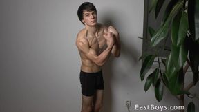 John Tremont has a sexy oily body and he LOVES to tease