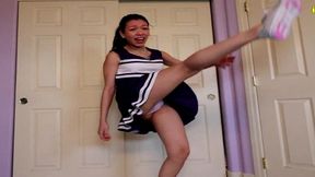 new model cheerleader mia wetting her panties