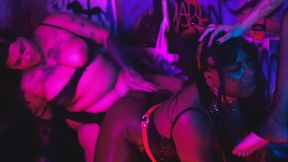 SEXO ENTRE AMIGAS COM DLOUISE, TAR E VENUS
