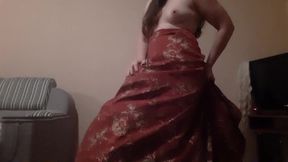 Вылизывают под платьем мою киску и попку  Бурный оргазм - lesbian_illusion