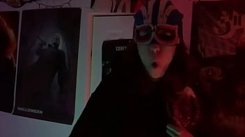 SEXY WRESTLERS GET HOT AND HEAVY IN THE RING