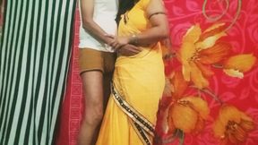 Hot sister-in-law romanced with brother-in-law on the second day of the wedding night, then brother-in-law fucked and chut ka pani nikal kiya