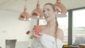 Blondie secretary get analsmashed by BCC boss