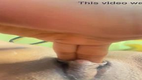 Seductive greluda gets a blast with his little finger while in doggystyle position