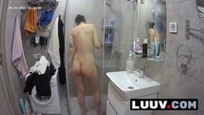 LUUV. A tattooed girl accidentally streams her shower to her followers