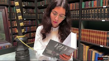 Did you know that nerdy girls are much more active in sex than girls who dress revealingly? - Sex with Girl in Glasses