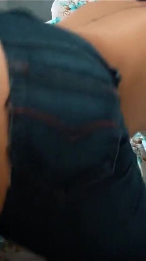 Sexy Booty Fucked by a Big Dick in Her Ripped Jeans