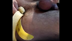 Un rico pl&aacute_tano para saborear el ojete del culo en la boca - AnzzoSan