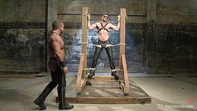 BoundGods : House dom Dirk Caber and a new muscle god