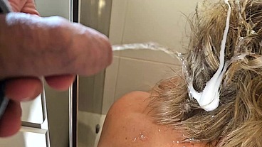 Pee on My Head when I Washed my Hair plus BlowJob when I Pee