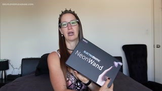 KinkLab Electro Erotic Neon Wand review