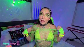 slut with piercing eyes, madison wilde takes the dj for a ride!