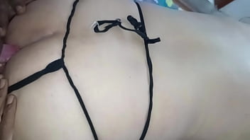 encontr&eacute_ una bbc muy grande y gruesa y me foll&oacute_ a su antojo, me gust&oacute_ mucho, me hizo volver un femboy, vestirme con lencer&iacute_a, peluca, malla, maquillarme, me mam&oacute_ el culo