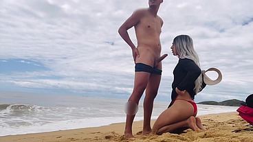 FUDENDO GOSTOSO NA PRAIA