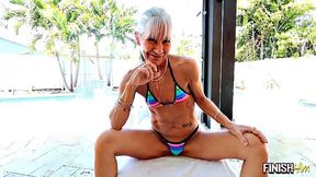 Leilani Lei: Poolside Blowjob