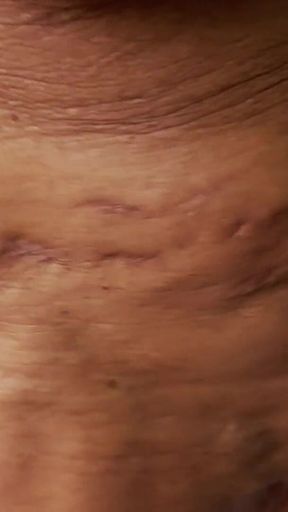Debra Dandrea Plays and Worships Her Bellybutton Until She Orgasms