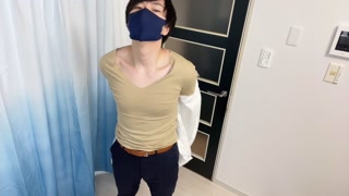 Naughty college student peeing in a diaper [Japanese boy]