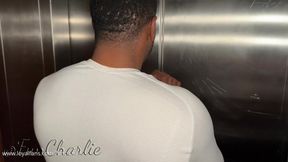 𝙍𝙚𝙙 𝙃𝙤𝙩 𝙒𝙞𝙛𝙚 𝙍𝙞𝙙𝙚𝙨 — 𝙨𝙝𝙚 𝙩𝙖𝙠𝙚𝙨 𝙘𝙤𝙣𝙩𝙧𝙤𝙡