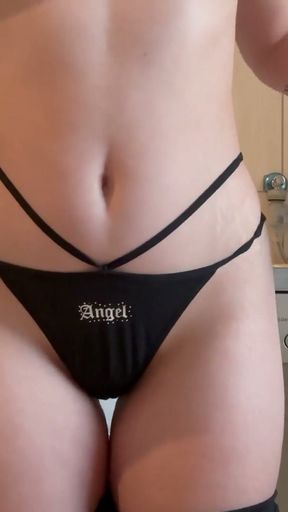 Indian stepmom masturbates in the bathroom on the washing machine in medical gloves and leggings   Clip 1