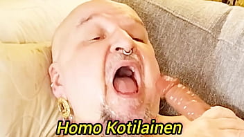 Homo Kotilainen and his new pissing dildo - Feb 23, 2025