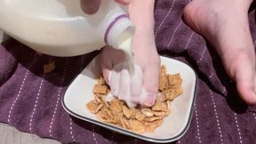 Foot Cereal Made Just for You – Cinnamon Toast Crunch, Served with My Fee